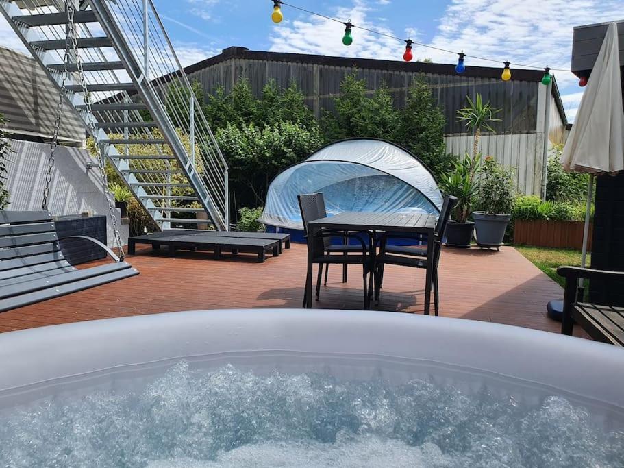Kornhaus - Schoene Ferienwohnung Mit Pool, Kamin Und Terrasse Göttingen Kültér fotó